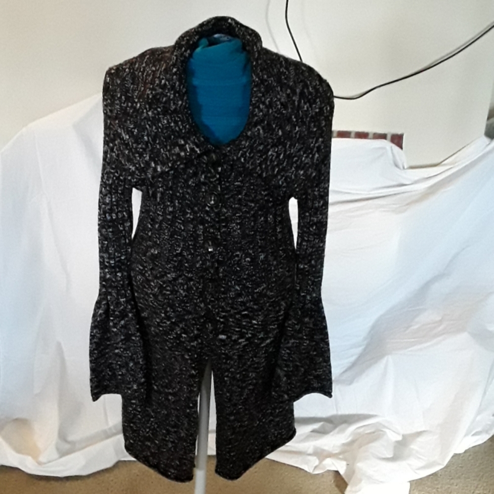 Women's sweater jacket
